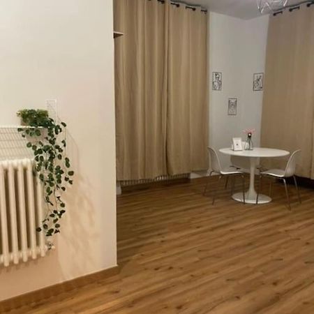 Apartamento La Casa Di Amalia Rho Exterior foto
